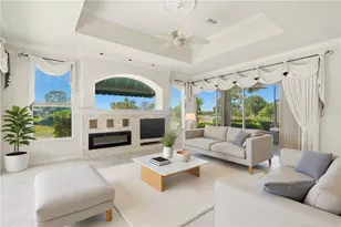9298 Grand Cypress Dr, Weeki Wachee, FL 34613 - Photo 11