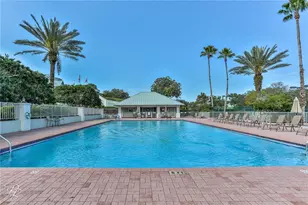 9406 Burnam Dr, Weeki Wachee, FL 34613 - Photo 5