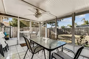 3221 Primrose Dr, Holiday, FL 34691 - Photo 17