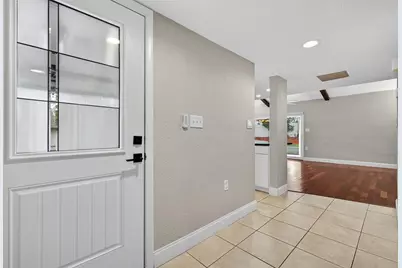 302 Leafwood Road, Tarpon Springs, FL 34689 - Photo 7