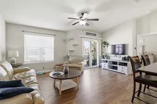 5064 Royal Palms Wy, New Port Richey, FL 34652 - Photo 7