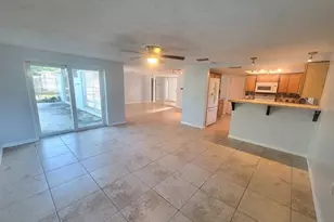 7741 Treasure Pointe Dr, Port Richey, FL 34668 - Photo 9