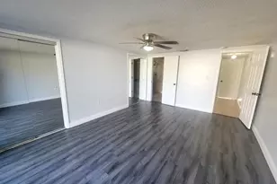 7741 Treasure Pointe Dr, Port Richey, FL 34668 - Photo 15