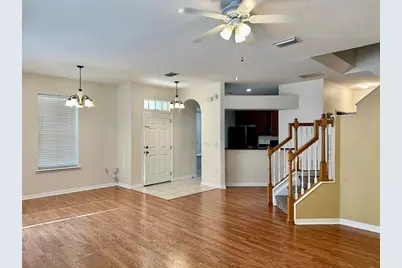 27747 Pleasure Ride Loop, Wesley Chapel, FL 33544 - Photo 5