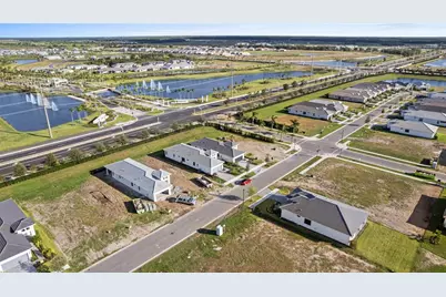 18366 Rockport Place, Lakewood Ranch, FL 34211 - Photo 11