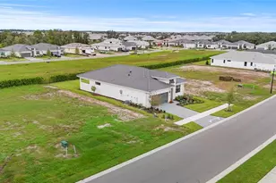 18119 Cresswind Ter, Lakewood Ranch, FL 34211 - Photo 21