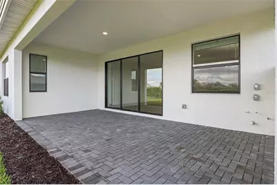 18119 Cresswind Terrace, Lakewood Ranch, FL 34211 - Photo 11