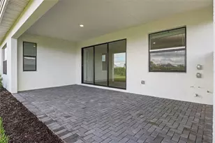 18119 Cresswind Ter, Lakewood Ranch, FL 34211 - Photo 11