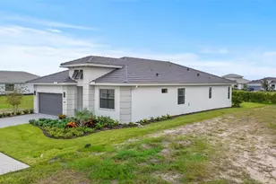 18119 Cresswind Ter, Lakewood Ranch, FL 34211 - Photo 7