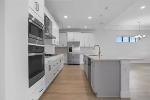 18119 Cresswind Ter, Lakewood Ranch, FL 34211 - Photo 37