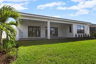 4984 Fairhope Cir, Lakewood Ranch, FL 34211 - Photo 7