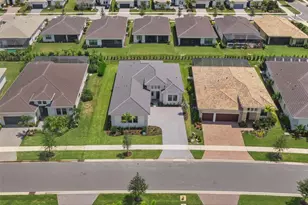 4918 Kiva Cir, Lakewood Ranch, FL 34211 - Photo 9