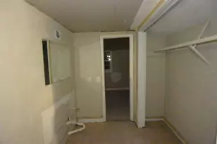 913 E 28th Ave, Tampa, FL 33605 - Photo 17