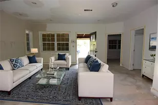 913 E 28th Ave, Tampa, FL 33605 - Photo 5