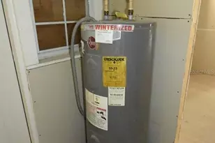 913 E 28th Ave, Tampa, FL 33605 - Photo 11