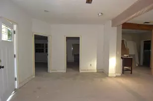 913 E 28th Ave, Tampa, FL 33605 - Photo 9