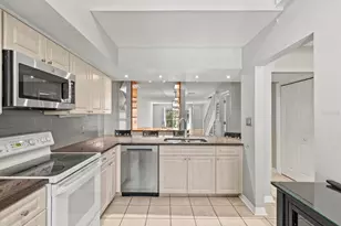 2577 Dolly Bay Dr, Palm Harbor, FL 34684 - Photo 9