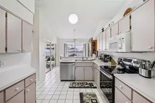 5550 Newmark St, Spring Hill, FL 34606 - Photo 19