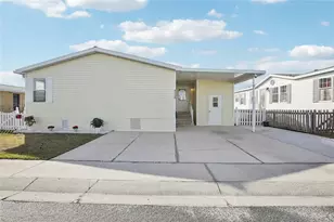 8420 Fantasia Park Way, Riverview, FL 33578 - Photo 5