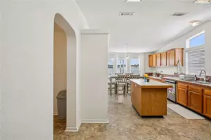 8420 Fantasia Park Way, Riverview, FL 33578 - Photo 11