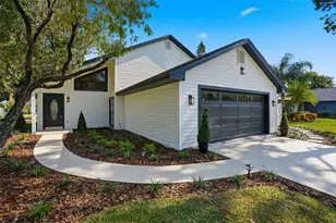 15307 Winterwind Dr, Tampa, FL 33624 - Photo 3