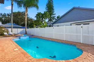 15307 Winterwind Dr, Tampa, FL 33624 - Photo 37