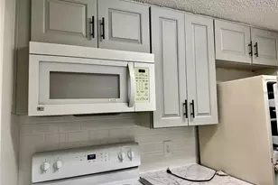 4930 Getner St, New Port Richey, FL 34652 - Photo 15