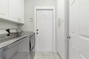 4533 Lakeshore Ave, Spring Hill, FL 34606 - Photo 47