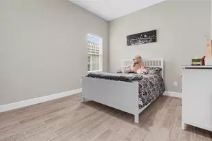 155 Sabal Breeze Ct, Brandon, FL 33511 - Photo 9