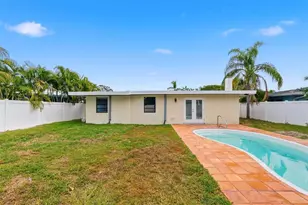 2452 Baywood Dr E, Dunedin, FL 34698 - Photo 87