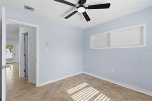 2452 Baywood Dr E, Dunedin, FL 34698 - Photo 59