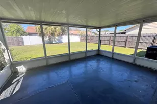 7847 Putnam Cir, New Port Richey, FL 34655 - Photo 11