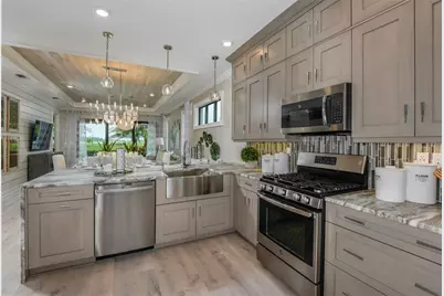 18352 Rockport Place, Lakewood Ranch, FL 34211 - Photo 9