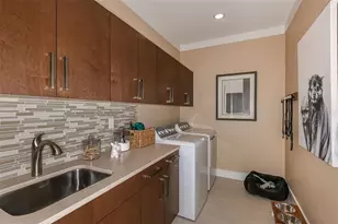 18123 Cresswind Ter, Lakewood Ranch, FL 34211 - Photo 35