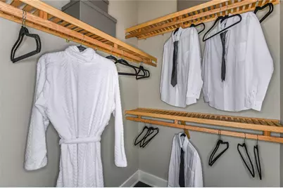 17522 Cresswind Terrace, Lakewood Ranch, FL 34211 - Photo 29