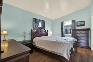 9375 Grizzly Bear Ln, Weeki Wachee, FL 34613 - Photo 7