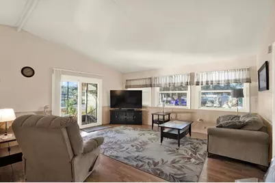 9375 Grizzly Bear Lane, Weeki Wachee, FL 34613 - Photo 3