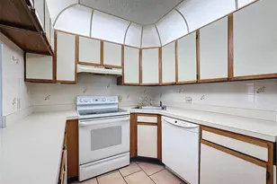 13103 Cypress Hill Dr, Hudson, FL 34669 - Photo 33