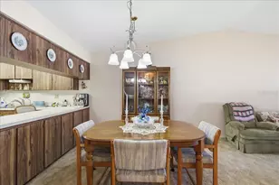 7917 Radcliffe Cir, Port Richey, FL 34668 - Photo 11