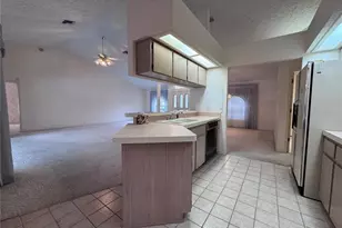 1091 Tournament Dr, Spring Hill, FL 34608 - Photo 9