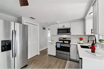 4822 Panorama Avenue, Holiday, FL 34690 - Photo 13