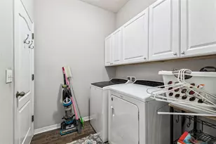 11150 Paradise Point Way, New Port Richey, FL 34654 - Photo 27