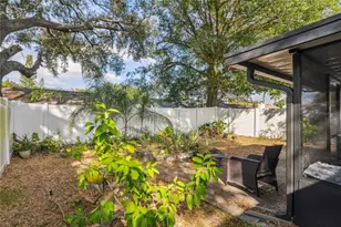 5121 Lesher Ct, Tampa, FL 33624 - Photo 17