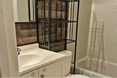 5121 Lesher Court, Tampa, FL 33624 - Photo 11