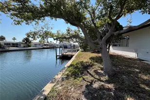 13610 Claudia Dr, Hudson, FL 34667 - Photo 17