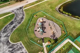 27211 Liriope Ct, Wesley Chapel, FL 33544 - Photo 27