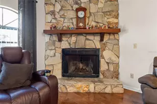 23315 Club Villas Dr, Land O Lakes, FL 34639 - Photo 9