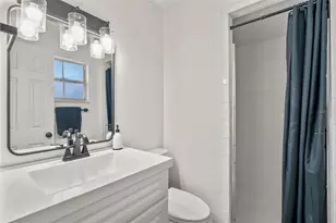 37321 Hickory Hill Ln, Dade City, FL 33525 - Photo 13