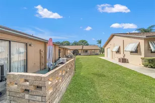 7110 Barclay Ave, Spring Hill, FL 34609 - Photo 23