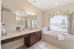 11201 Valley Stream Ct, Spring Hill, FL 34609 - Photo 13